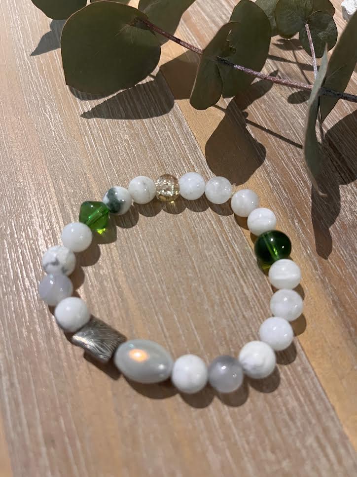 bracelet en pierres naturelles d'agate arbre et pierre de lune