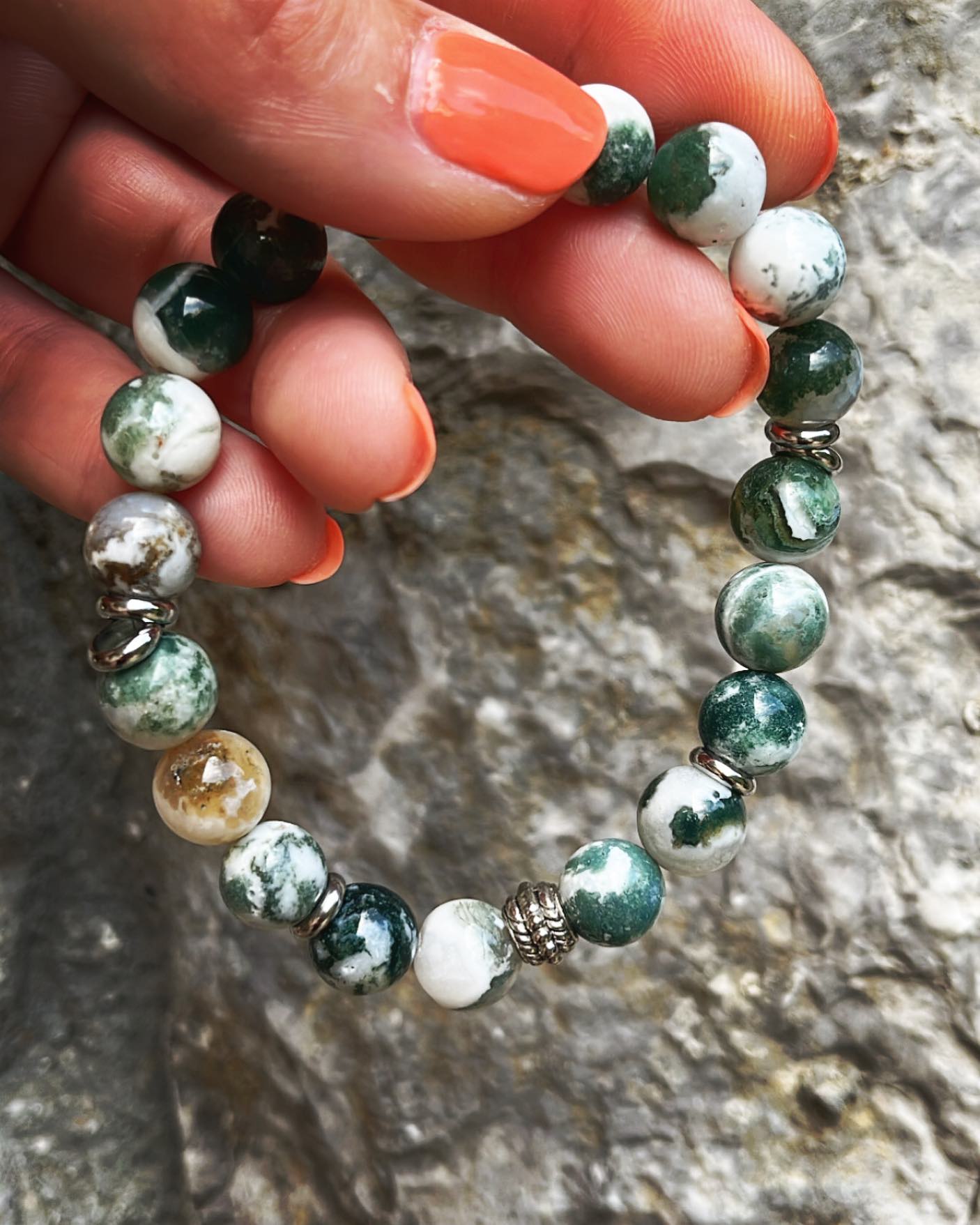 bracelet en pierres naturelles d'agate arbre