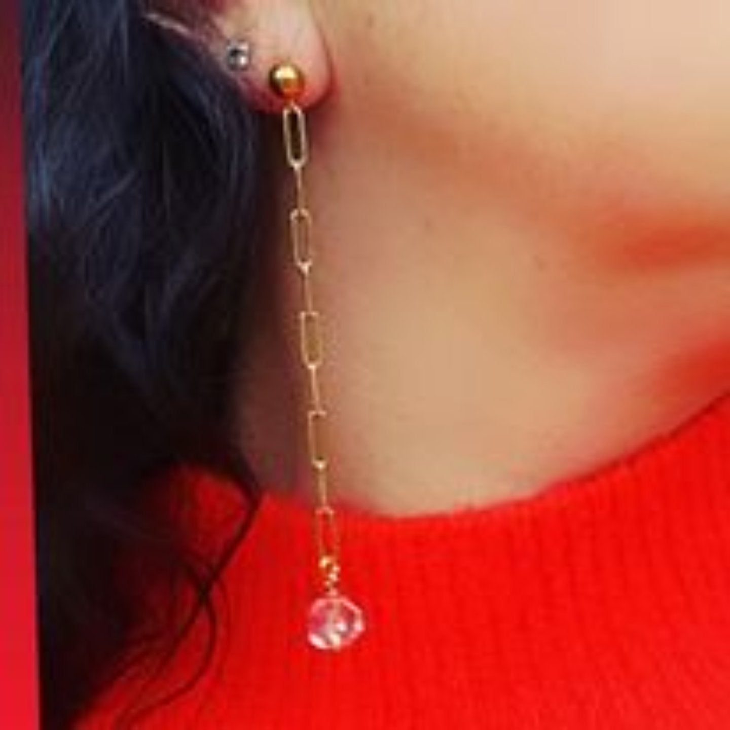 boucles d'oreilles pendantes doré et boule de pampilles de lustre