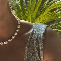 collier ras de cou en perles naturelles de culture