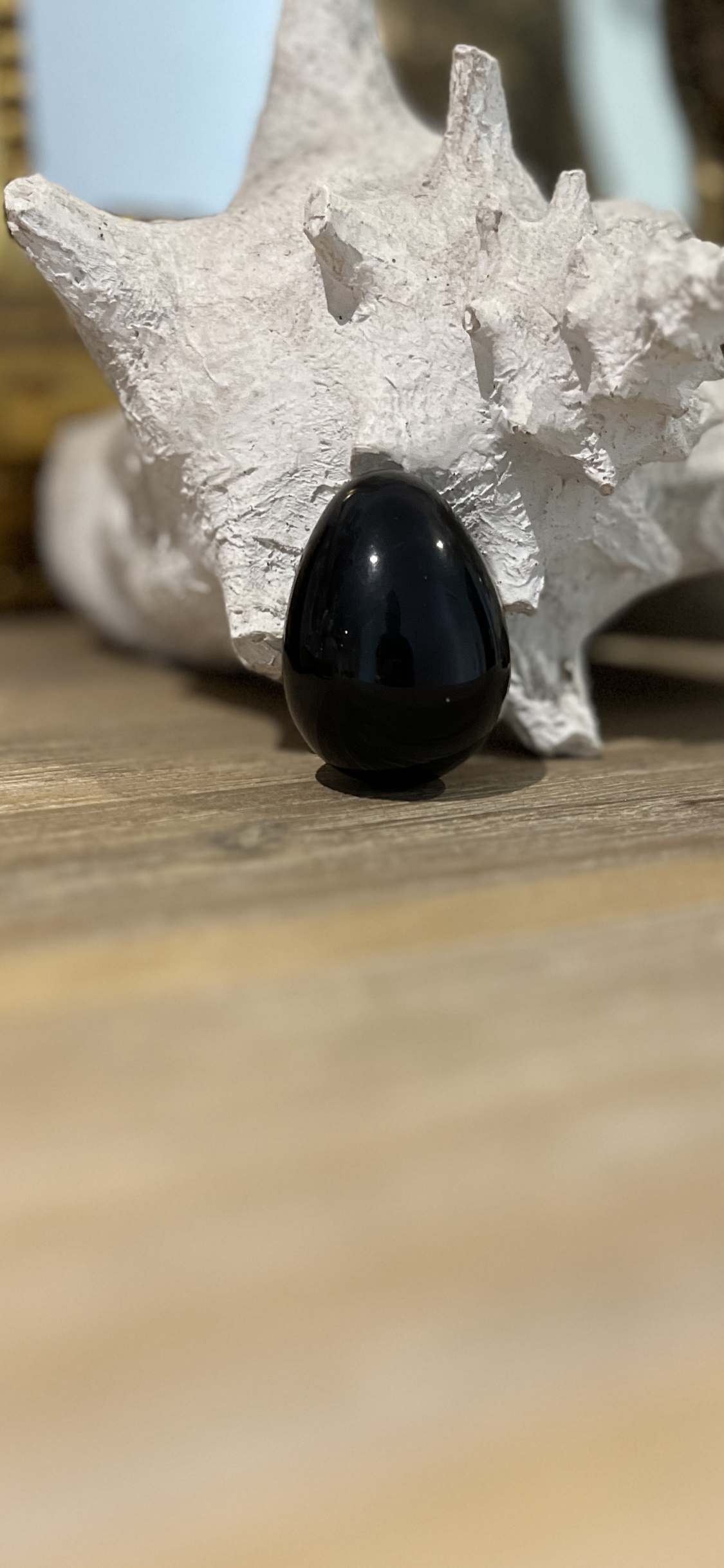 pierre ovale de tourmaline oeil céleste