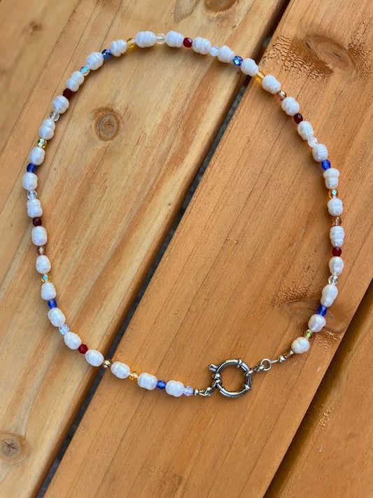 collier ras de cou en perles naturelles de culture