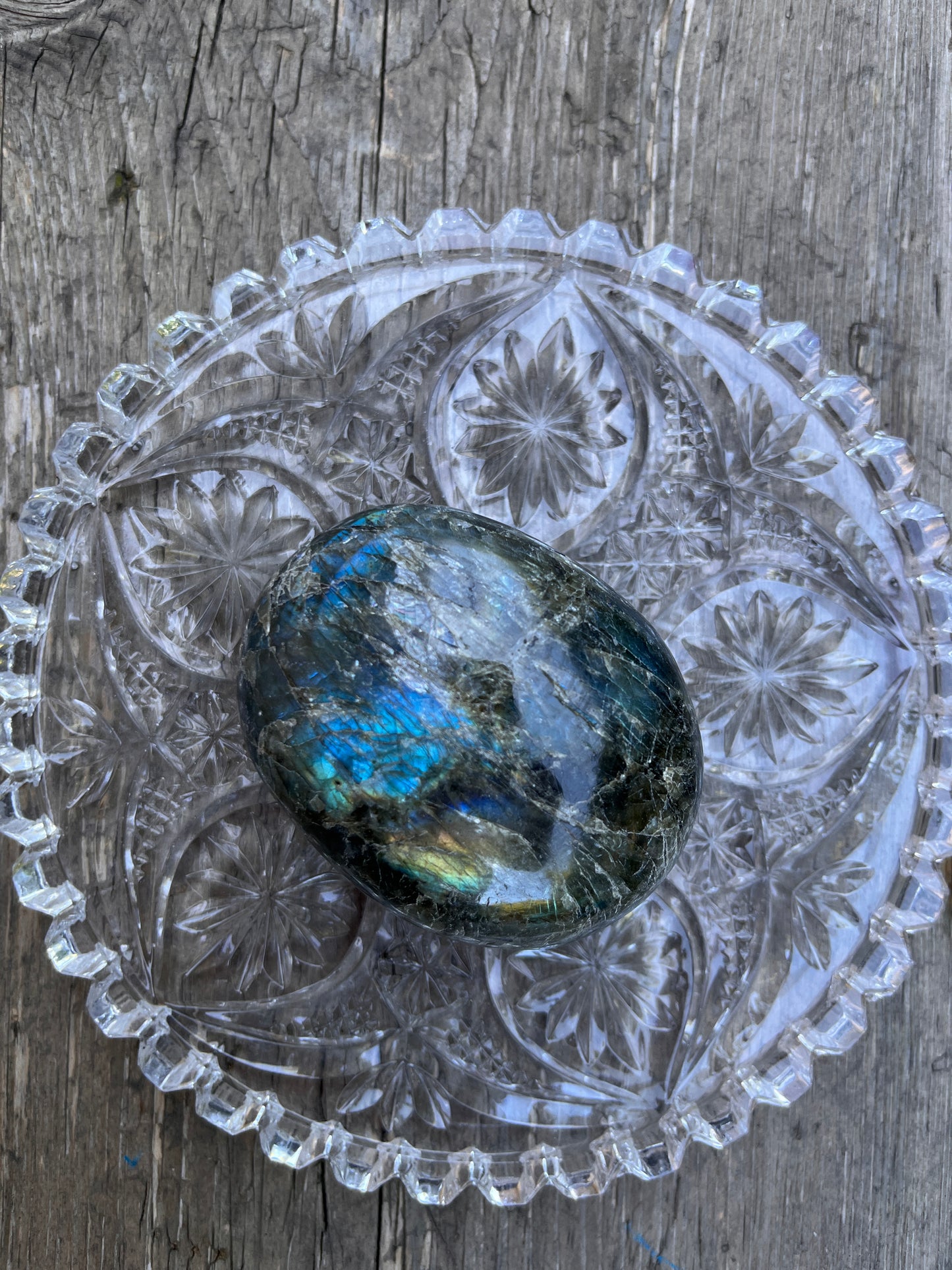 galet ovale de pierre naturelle de Labradorite